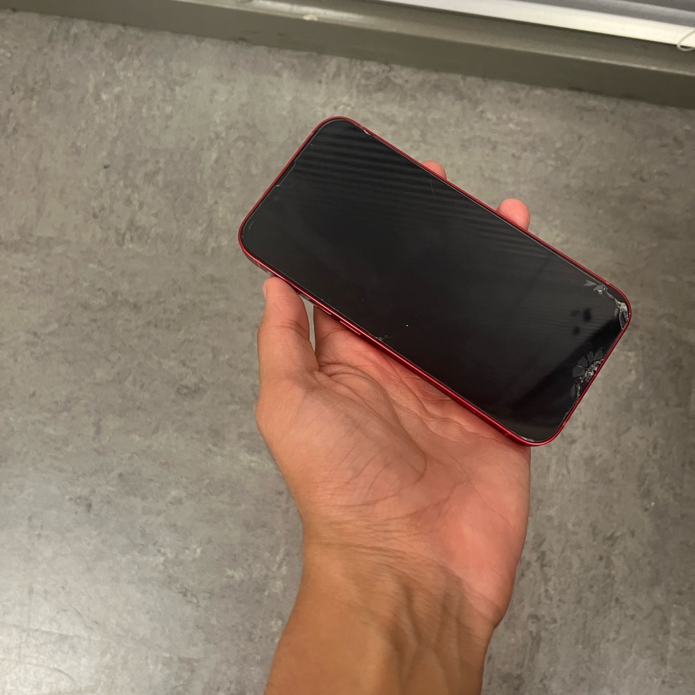 iPhone 14